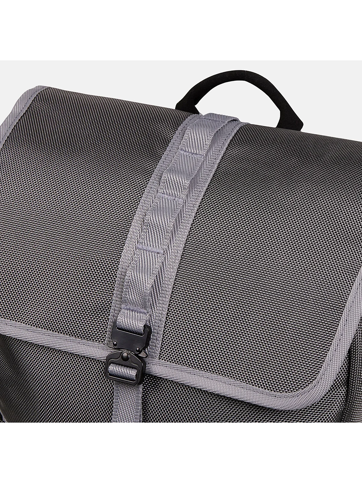 Рюкзак New Balance Legacy Icon Flap — 9