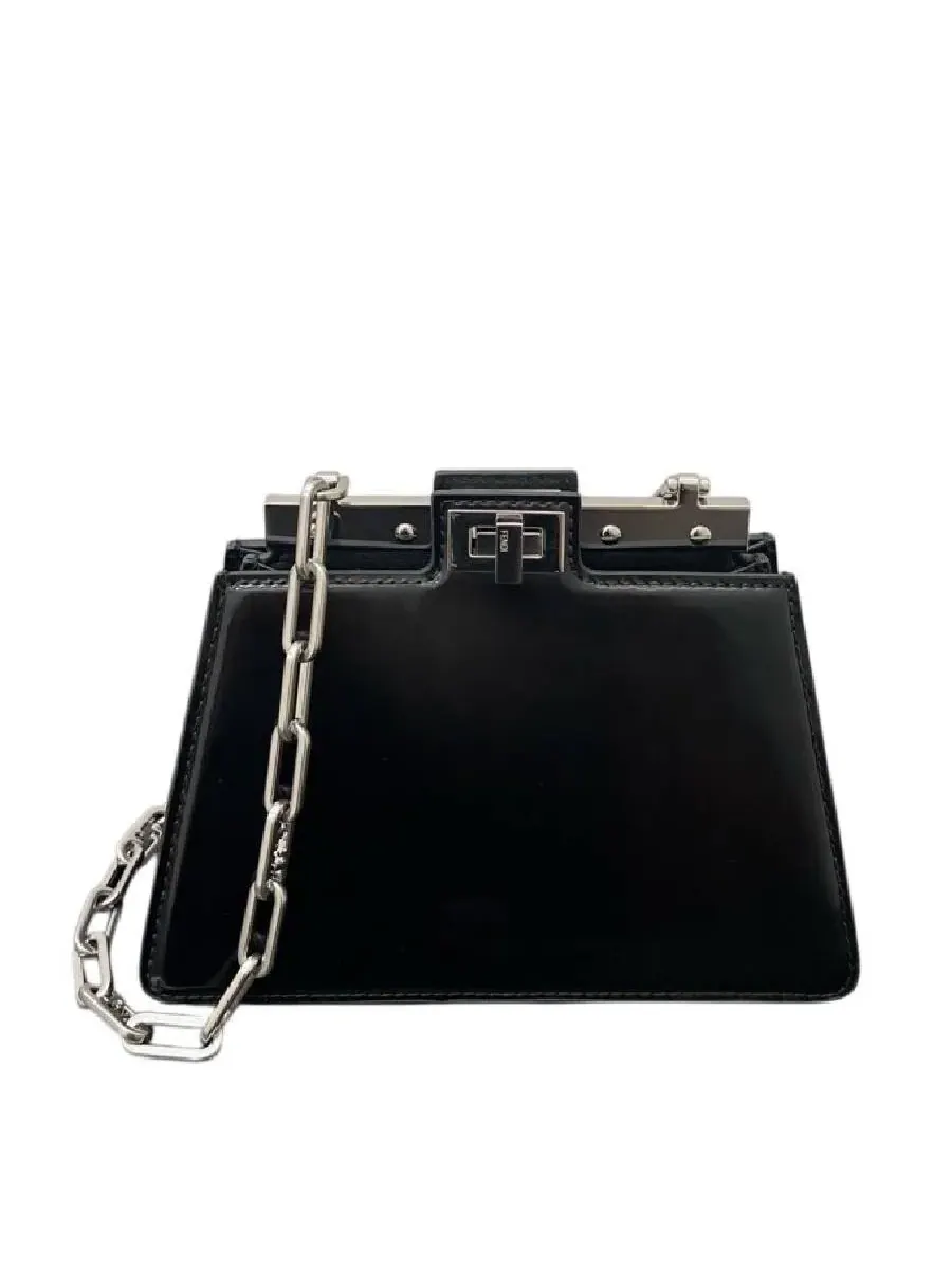Сумка Fendi Peekaboo с ручкой-цепочкой