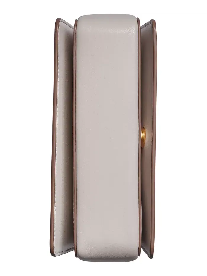 Сумка Jericho Flap Shoulder with Sculpted Hardware Donna Karan New York — изображение 4 из 6, бежевый