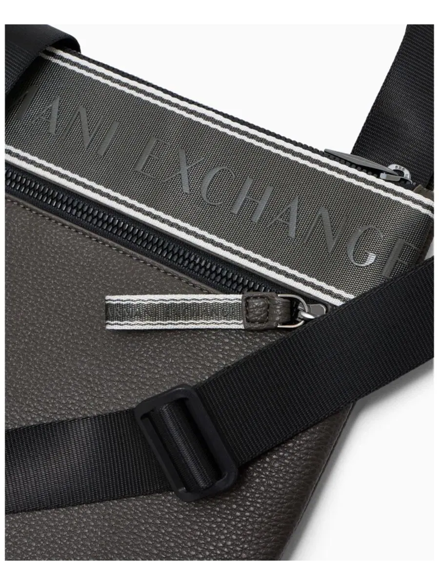 Сумка через плечо с плоским ремнем Taping Flat Crossbody A|X Armani Exchange — 5
