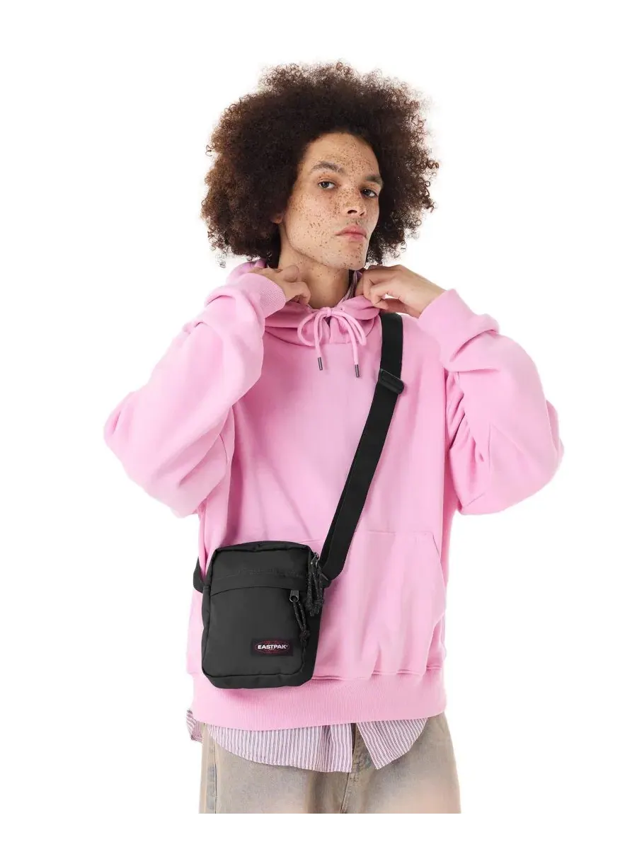 Компактная сумка-кроссбоди The One Sunday Bags Eastpak — изображение 5 из 5, черный