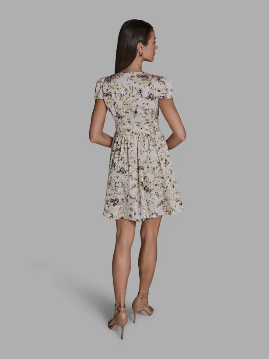 Женское мини-платье из муслина с V-образным вырезом BCBG — изображение 5 из 5, белый