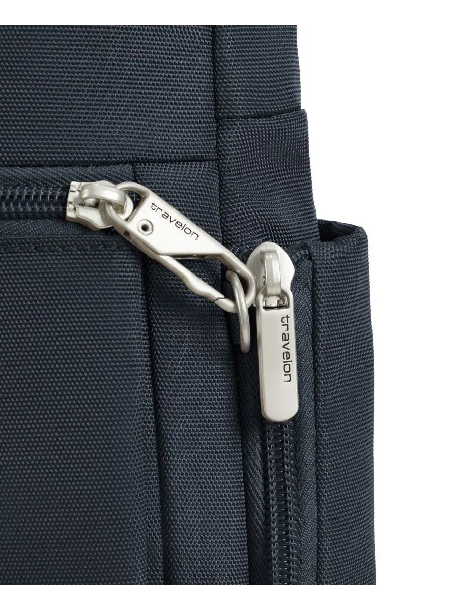 Сумка-мессенджер с защитой от краж, 23x32x9 см, с RFID-блокировкой Travelon — изображение 9 из 17, синий