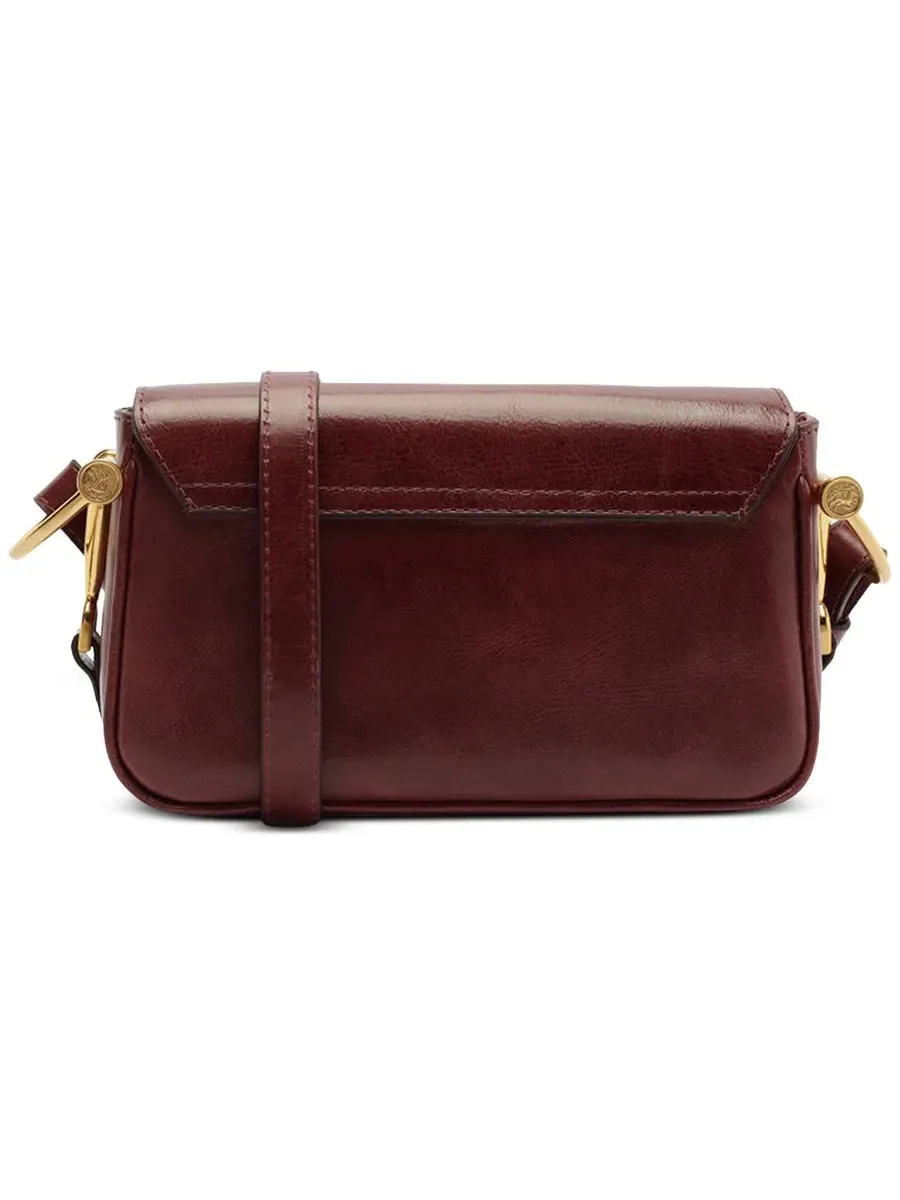 Небольшая кожаная кроссбоди-сумка Cora Small Leather Crossbody Arezzo — изображение 2 из 5, красный