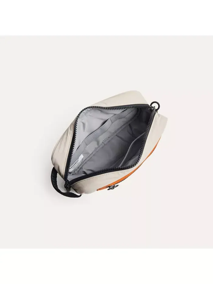 Дорожная сумка Walker 2L Waterproof Dopp Kit Tangerine BAGSMART — изображение 2 из 8, мандариновый