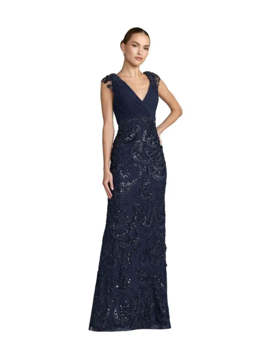 Вечернее платье с цветочной вышивкой и бисером, модель Floral Beaded Chiffon V-Neck Evening Gown