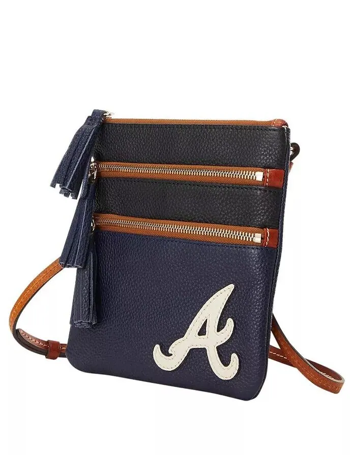Кошелек через плечо Atlanta Braves Infield с тройной молнией Dooney & Bourke — изображение 4 из 4, нет цвета