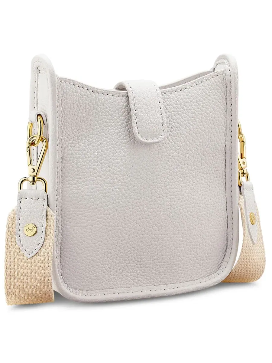 Мини-кроссбоди из зернистой кожи Ellie GiGi New York — изображение 3 из 4, белый