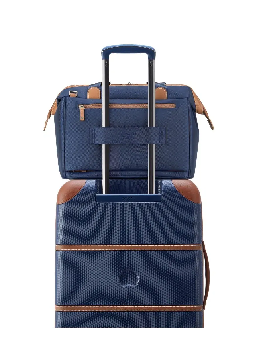 Небольшая дорожная сумка Chatelet Air 2.0 Small Weekender Delsey Paris — изображение 2 из 4, темно-синий