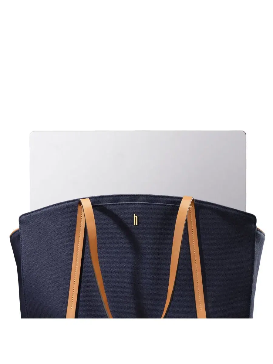 Сумка-шопер с мягкой структурой, с кожаной отделкой, Reserve Women's Carryall Tote Hartmann — изображение 5 из 7, темно-синий