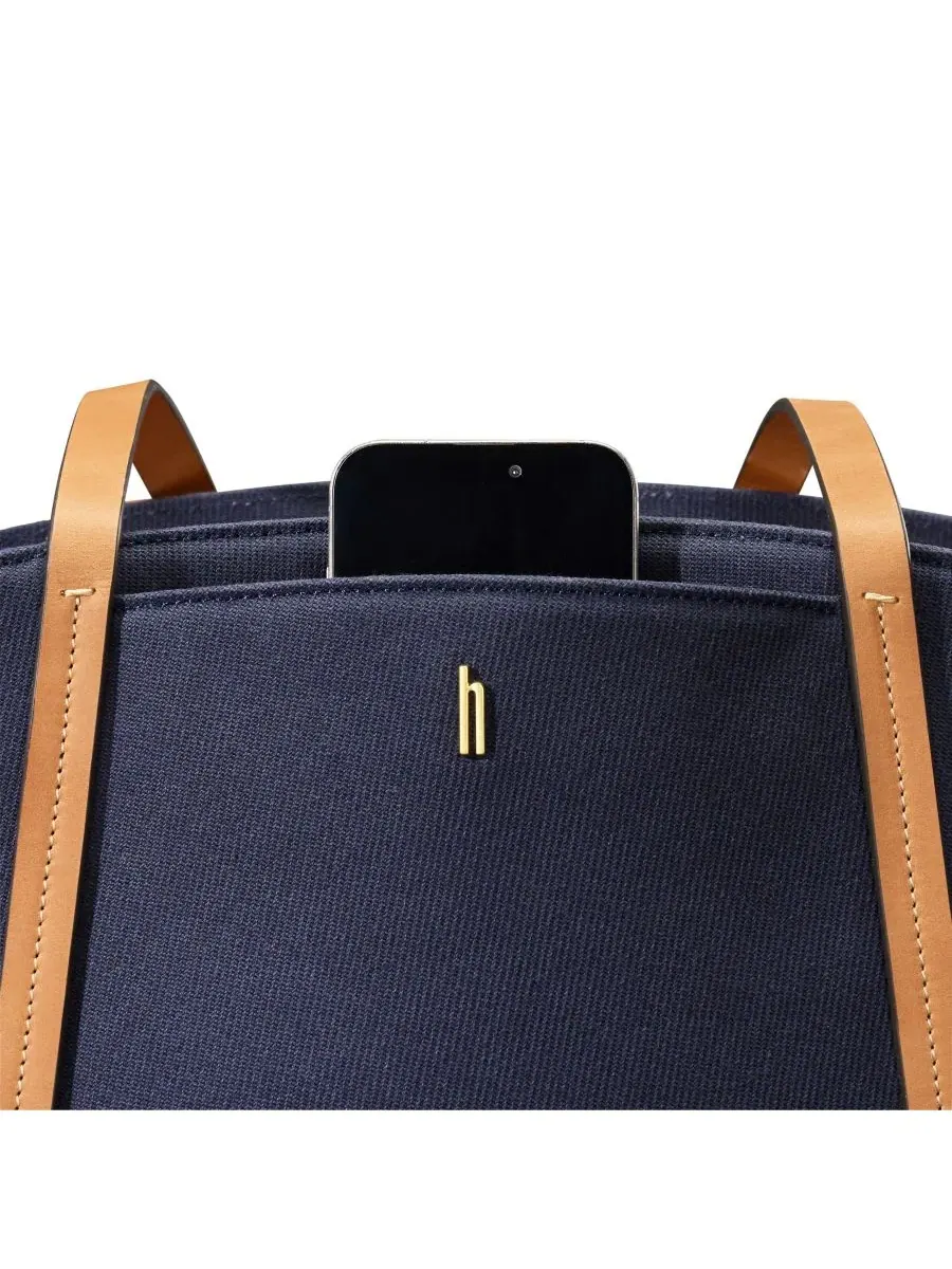 Сумка-шопер с мягкой структурой, с кожаной отделкой, Reserve Women's Carryall Tote Hartmann — изображение 7 из 7, темно-синий