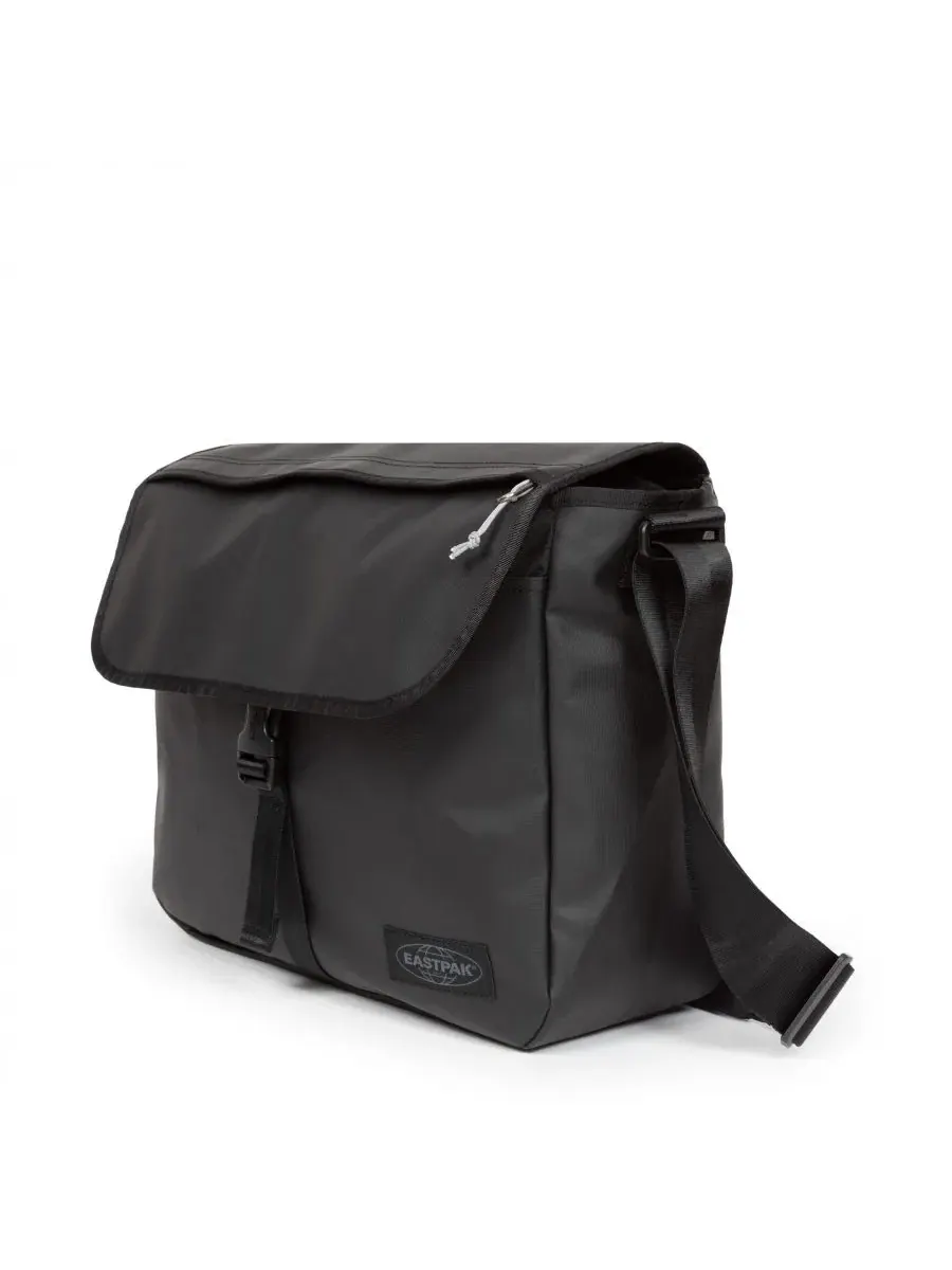 Сумка-мессенджер с отделением для ноутбука Delegate+ Tarp Black2 Eastpak — изображение 5 из 7, черный