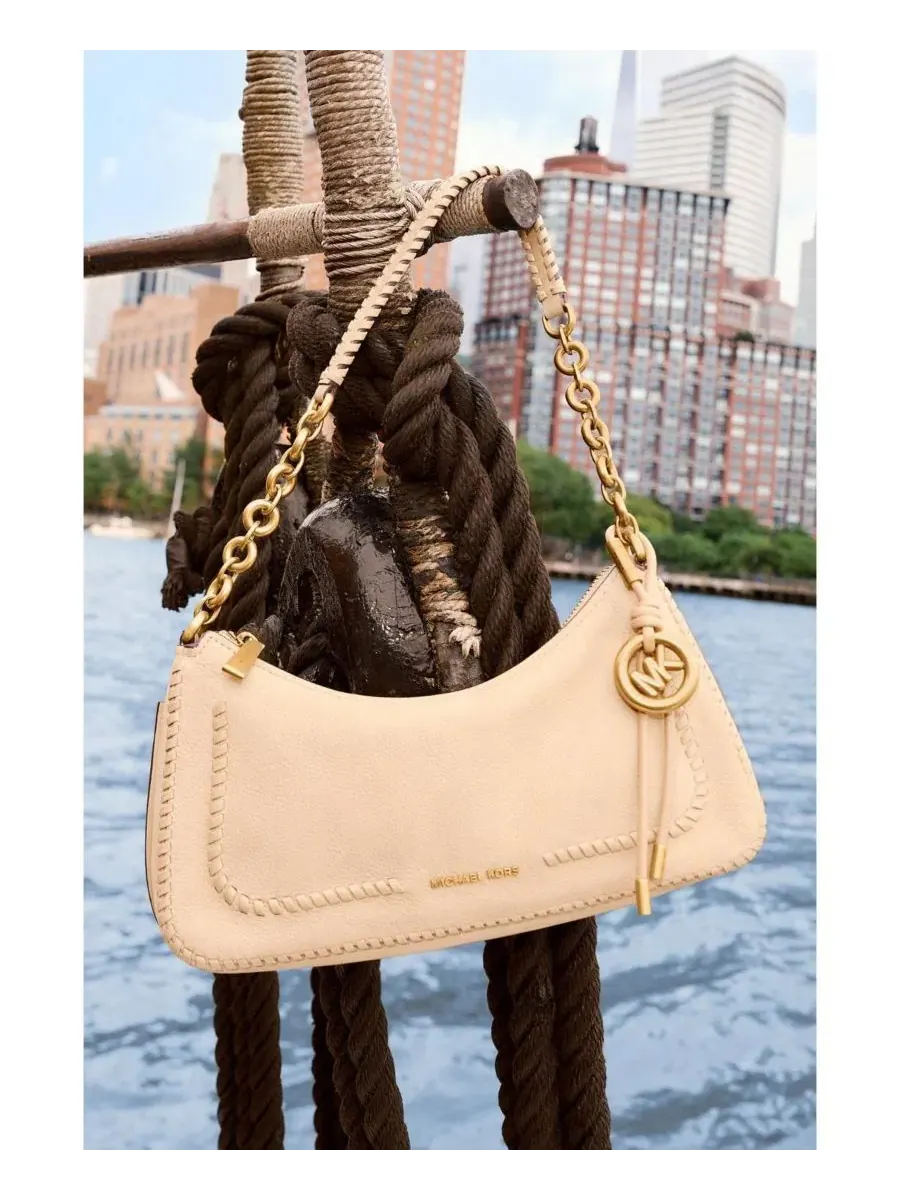 Сумка женская клатч 100% кожа Michael Kors Nolita Medium Chain Pouchette — изображение 3 из 4, бежевый
