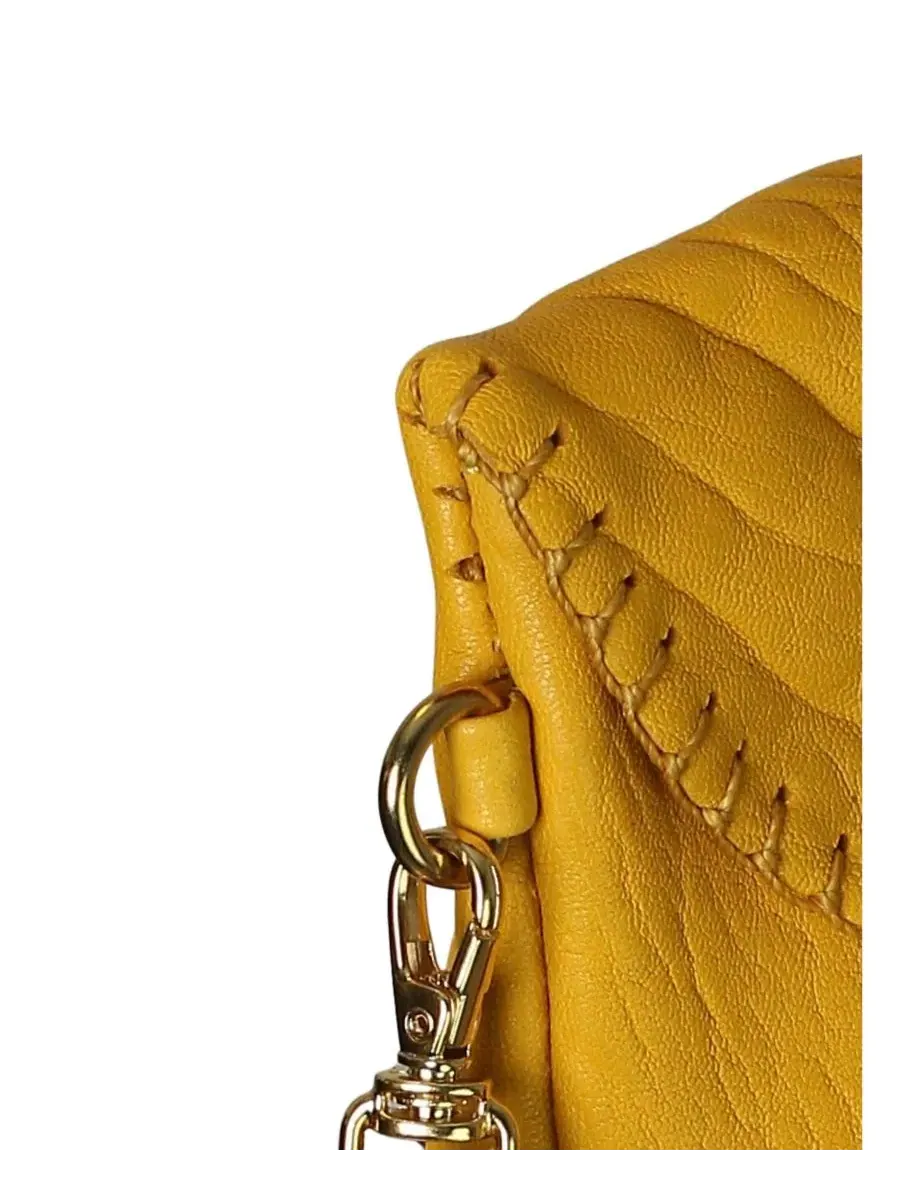 Сумка-шопер из мягкой овчины Medium Butterfly Lambskin Carlos Falchi — изображение 7 из 9, желтый