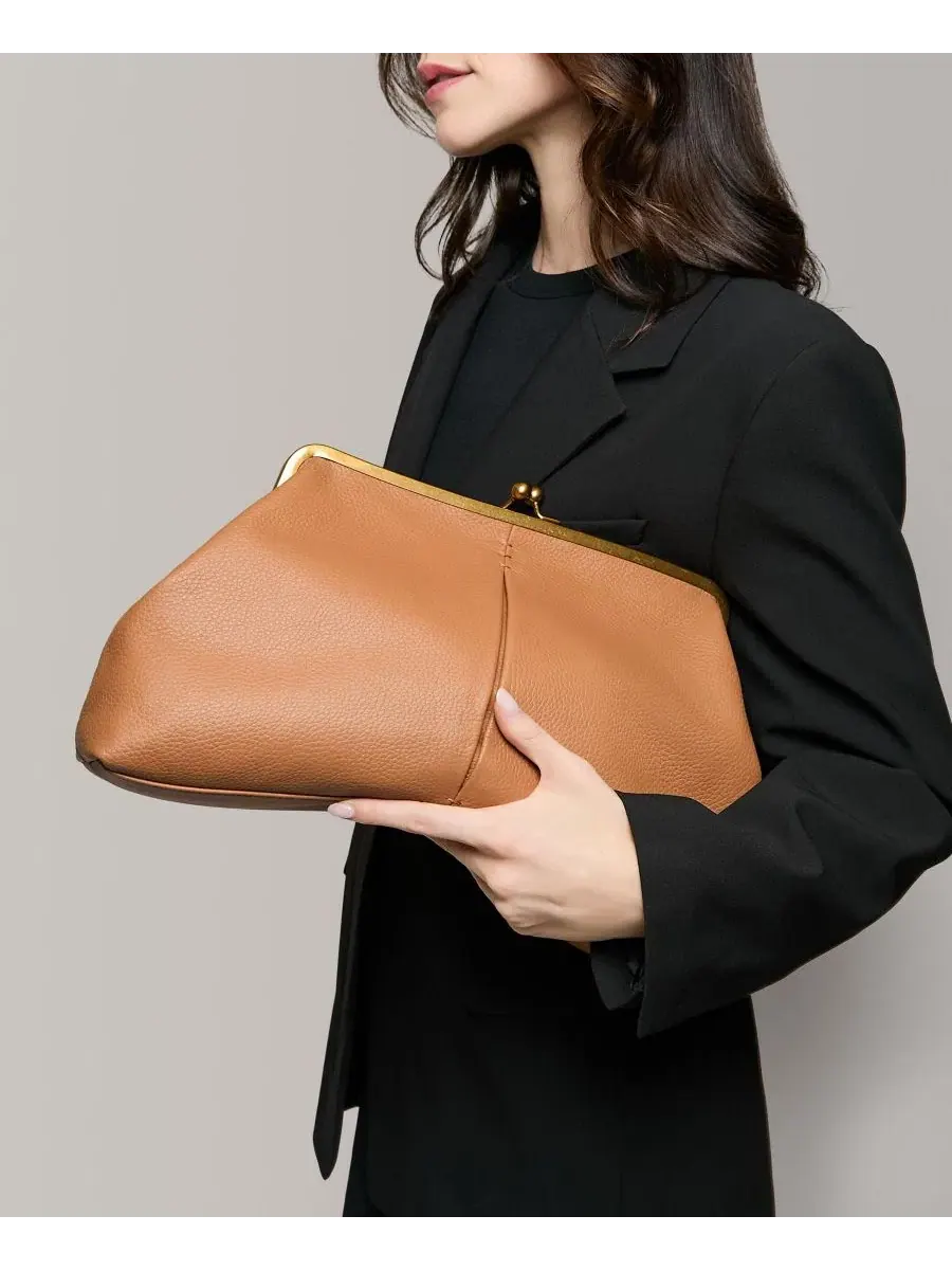 Клатч Grace Oversized из натуральной кожи American Leather Co., Vachetta — изображение 2 из 4