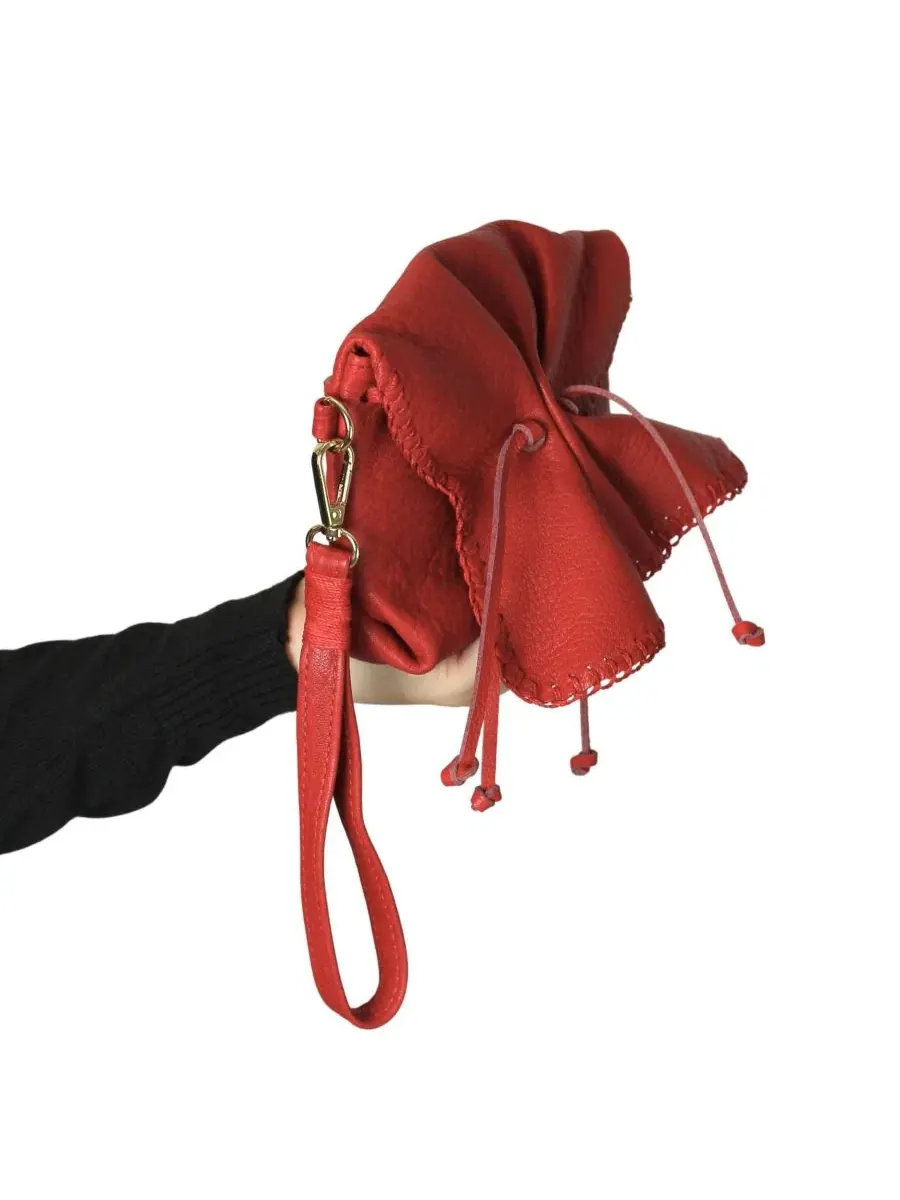 Сумка-трансформер Mini Butterfly Lambskin Leather Carlos Falchi — изображение 2 из 11, красный