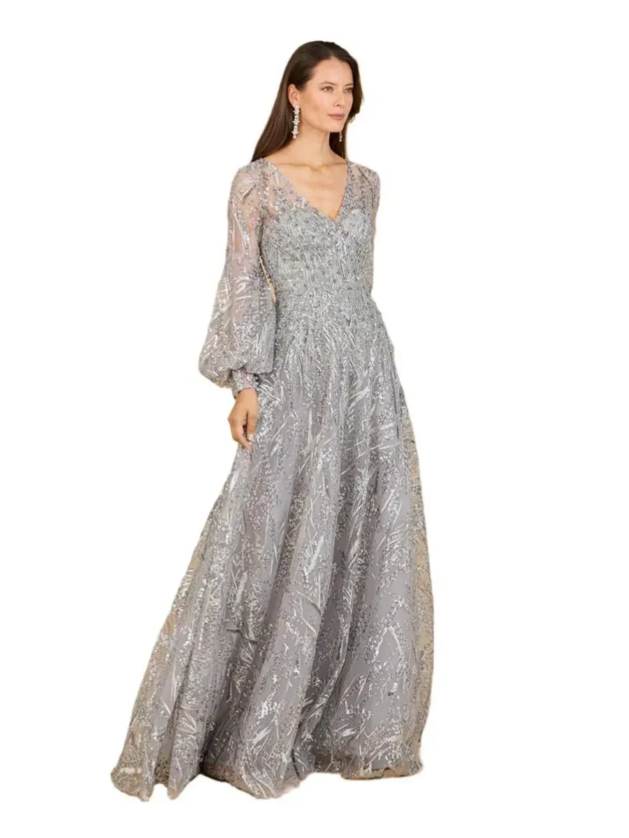 Вечернее платье с длинным рукавом, кружевное, со стразами, модель V Neckline Long Sleeve Gown Lara