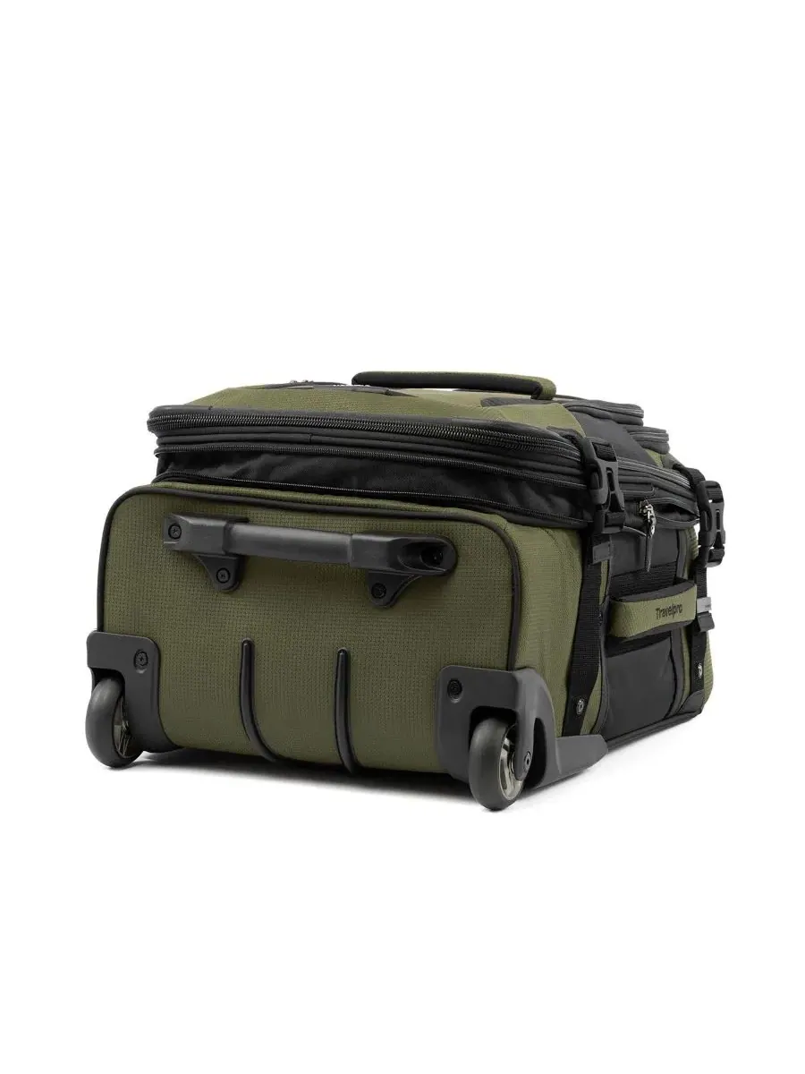 Ручная кладь Bold Small Carry-on Travelpro — изображение 2 из 7, оливковый