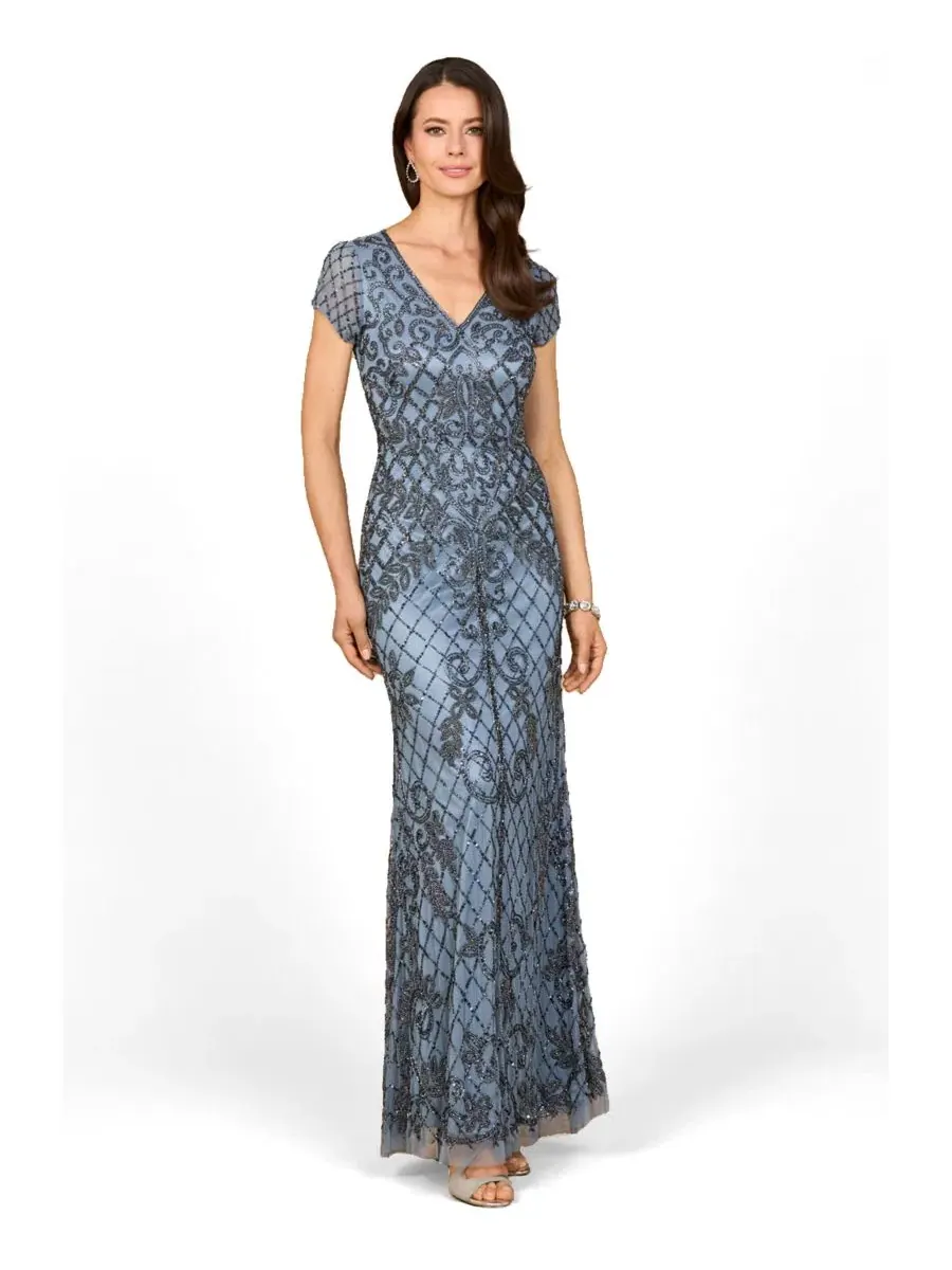 Вечернее платье с бисером, без рукавов, модель Cap Sleeve Mermaid Beaded Gown Lara