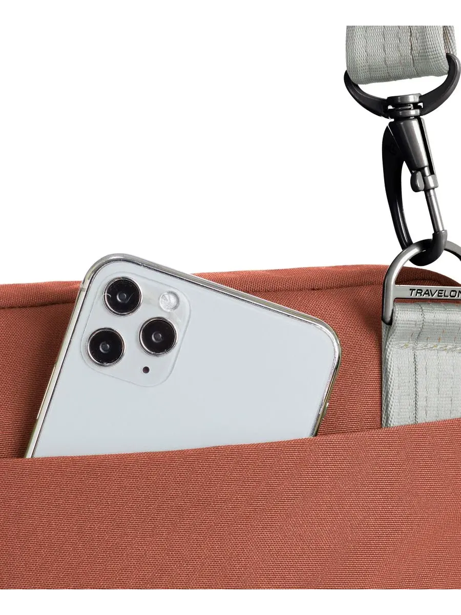 Противокражная сумка The Voyages Slim Crossbody Travelon, терракотовый — изображение 11 из 12