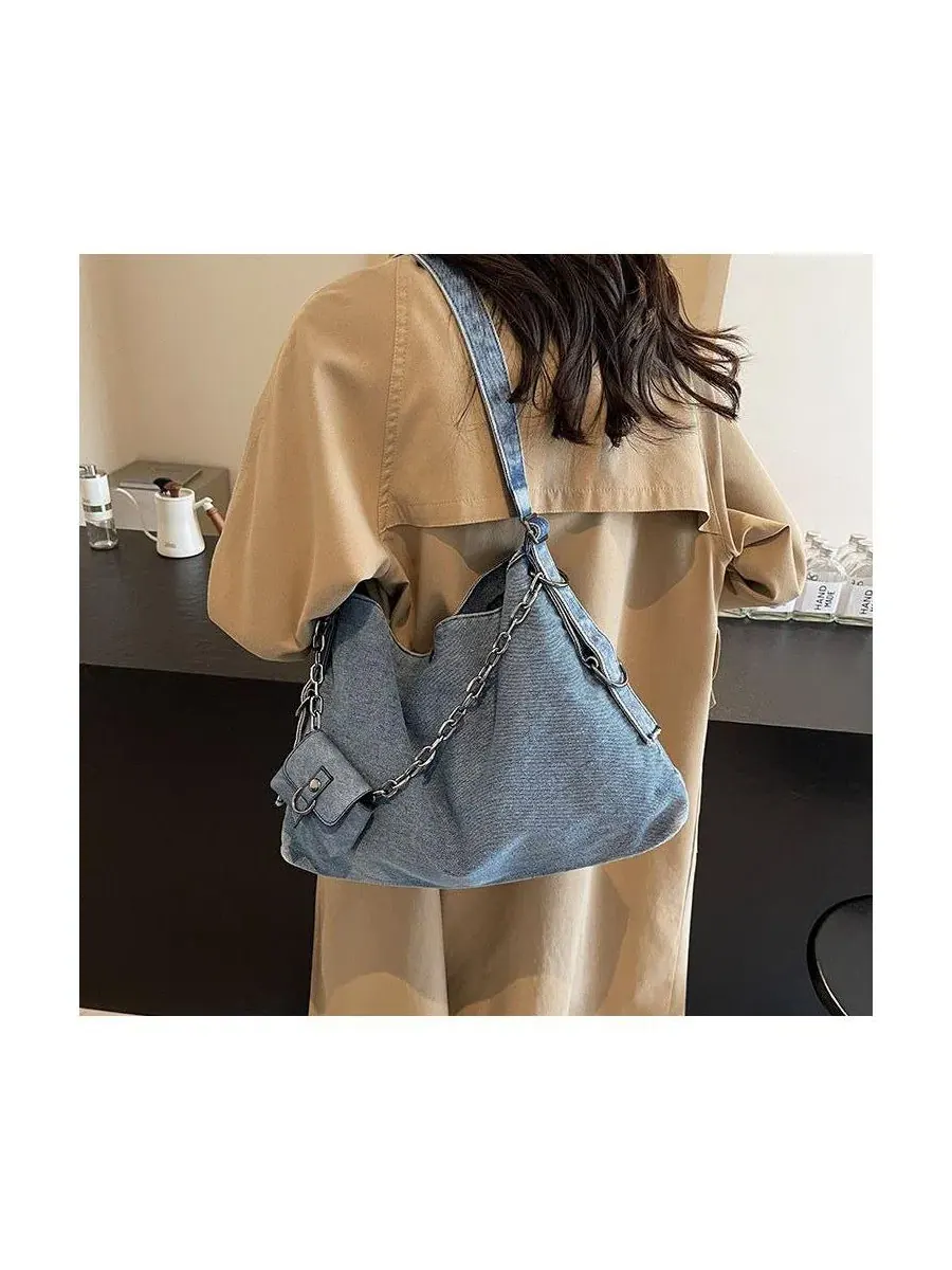 Джинсовая сумка-хобо с цепочкой, Drift Hobo Bag SUSU — изображение 3 из 6