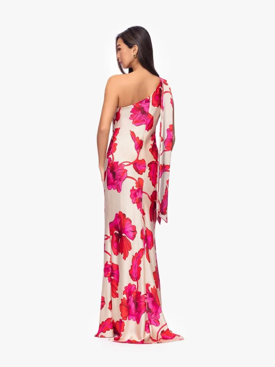 Вечернее платье с одним рукавом и принтом Petite One-Shoulder Printed Gown XSCAPE — изображение 4 из 5, красный