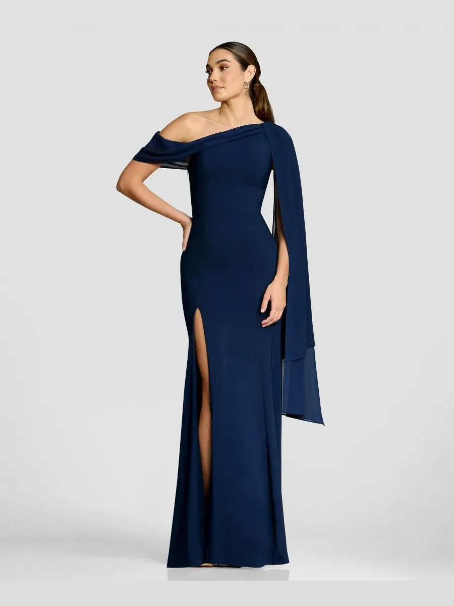 Вечернее платье с одним плечом и высоким разрезом, модель One-Shoulder High-Slit A-Line Gown Dress — изображение 2 из 5
