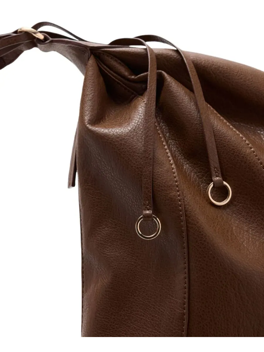 Небольшая сумка через плечо с бахромой, Oval Shoulder Bag MANGO — изображение 4 из 5, кожаный
