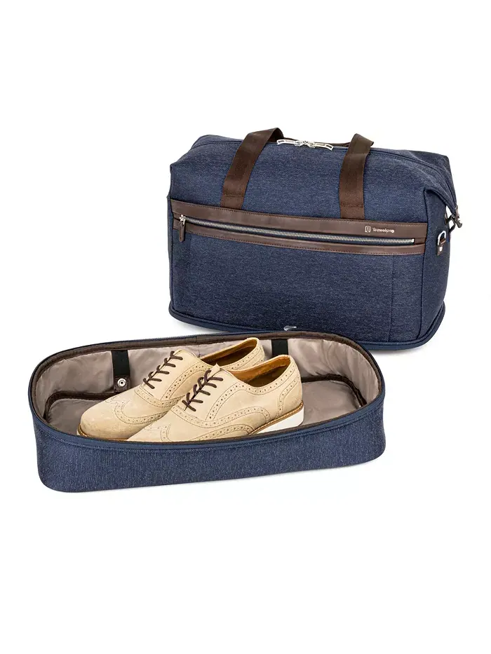 Сумка Platinum Elite Drop-Bottom Weekender Travelpro — изображение 2 из 12, темно-синий