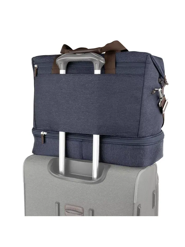 Сумка Platinum Elite Drop-Bottom Weekender Travelpro — изображение 7 из 12, темно-синий