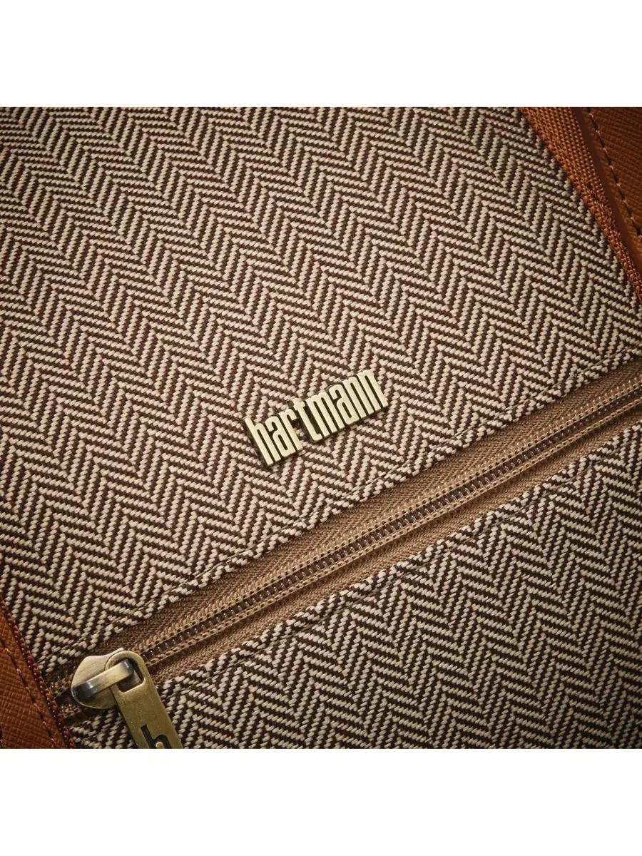 Дорожная сумка Hartmann Herringbone DLX 19" Duffel, Terracotta Herringbone — изображение 4 из 4