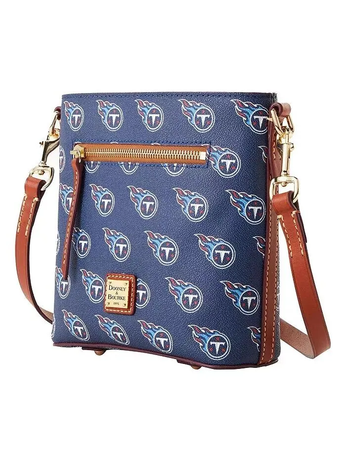 Женская маленькая фирменная сумка через плечо на молнии Tennessee Titans Dooney & Bourke — изображение 2 из 3, мульти