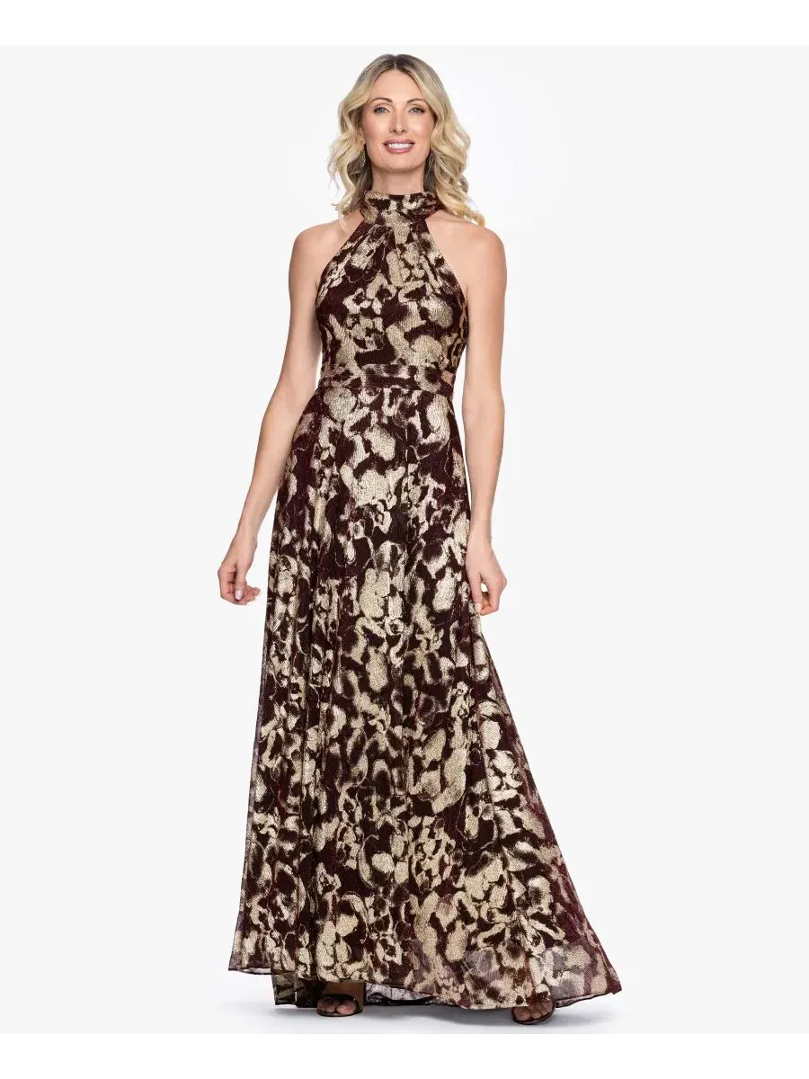 Вечернее платье-бюстье с открытой спиной, модель Petite Sleeveless Halter Neck Gown Betsy & Adam — изображение 2 из 6