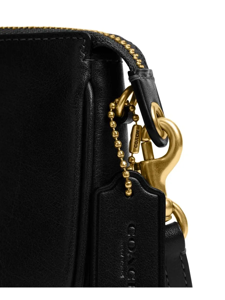 Мини-сумка через плечо из кожи, с клапаном, модель Plaza COACH — изображение 5 из 7, черный