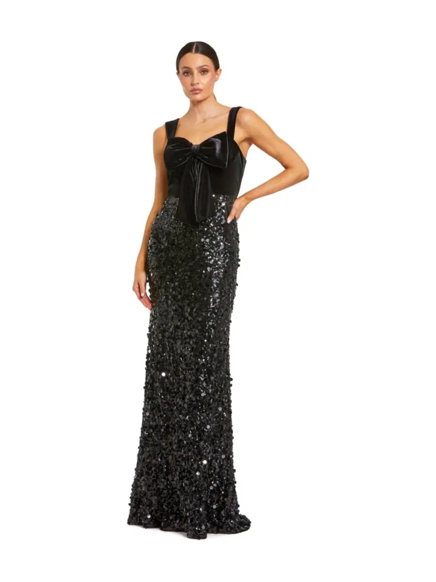 Вечернее платье-колонна с принтом, модель Sequin Column Gown with Velvet Bow Detail Mac Duggal
