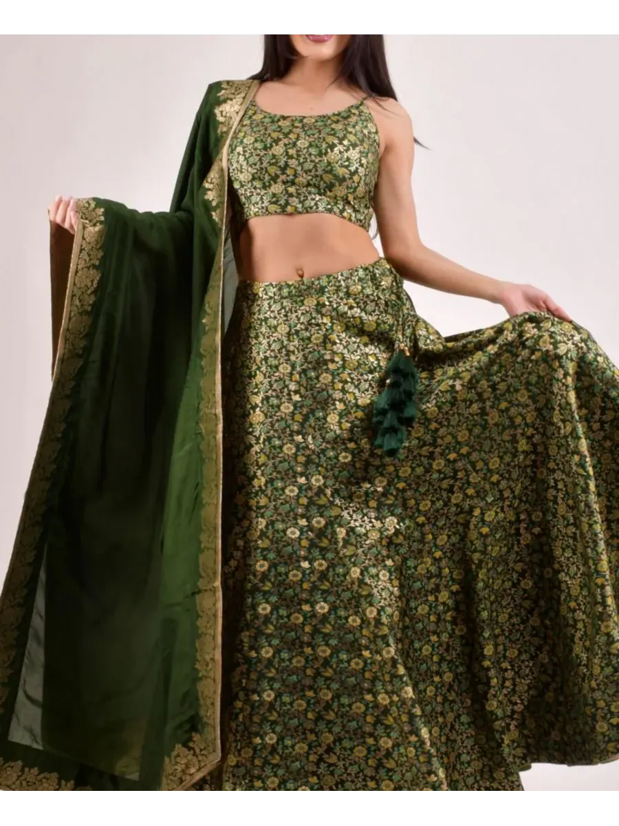RAAS Женский насыщенный зеленый чоли Banarasi Lehenga — изображение 4 из 4