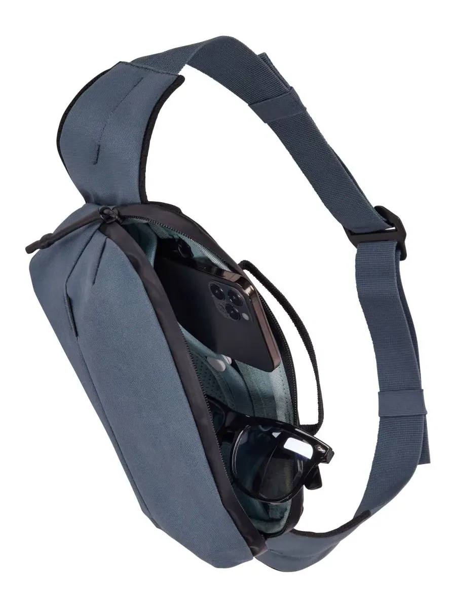 Сумка-слинг Aion 9.8" Sling Thule — изображение 8 из 9, серый