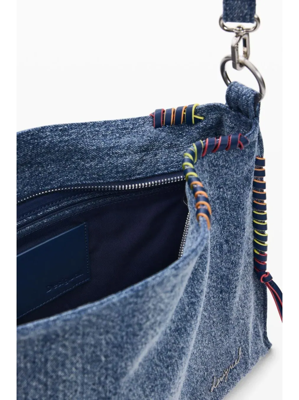 Большая женская джинсовая сумка в форме сердца Desigual — изображение 5 из 6, светлый синий