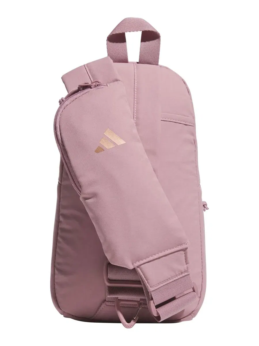 Сумка-слинг Essentials 3 Sling adidas — изображение 2 из 3, светлый фиолетовый
