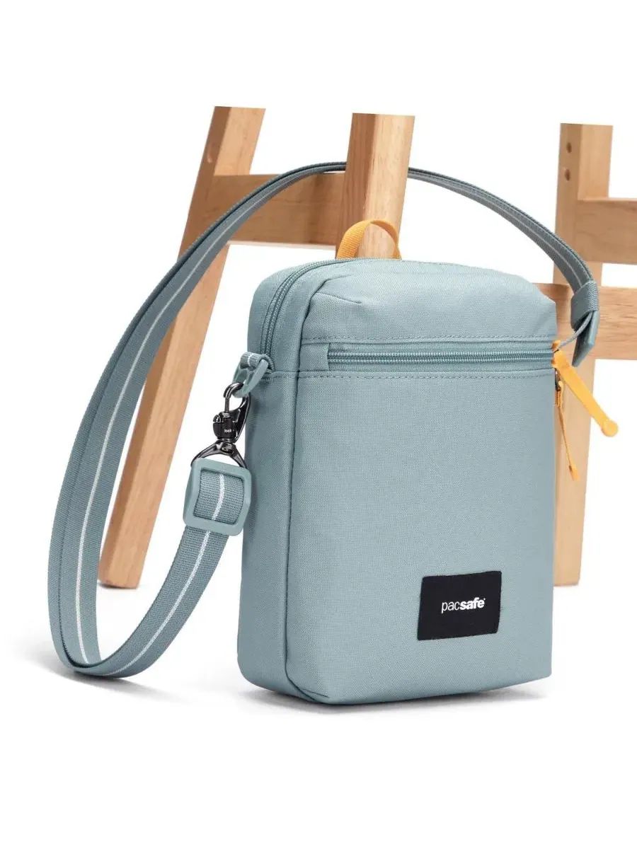 Сумка-кроссбоди с защитой от краж, модель GO Festival Crossbody Pacsafe — изображение 6 из 9, зеленый