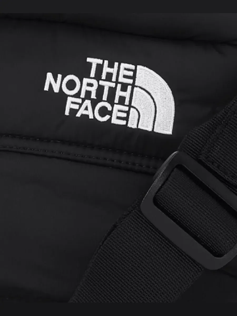 Мини-сумка-тоут с плечевым ремнем Nuptse Mini The North Face — изображение 4 из 4, черный/белый