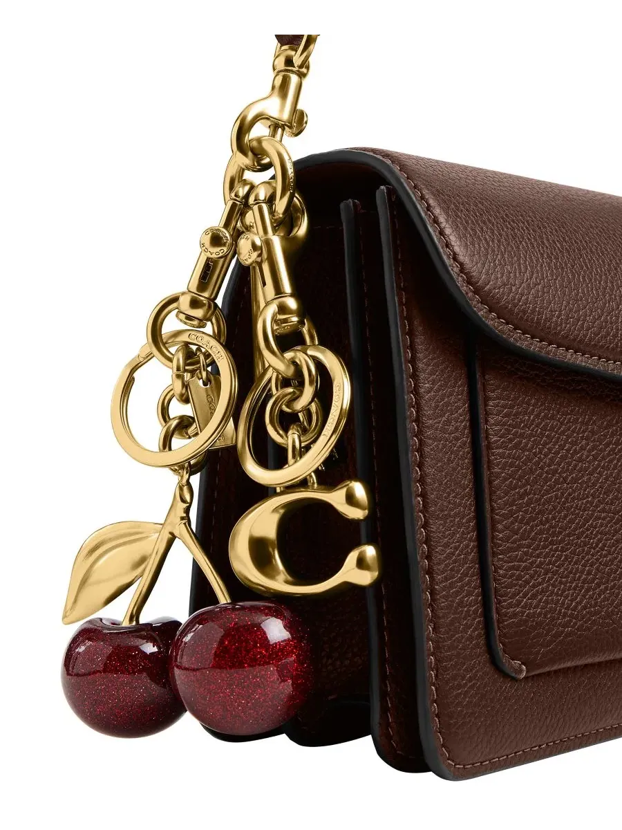 Брелок для сумки Cherry Bag Charm Coach — изображение 2 из 3, красный