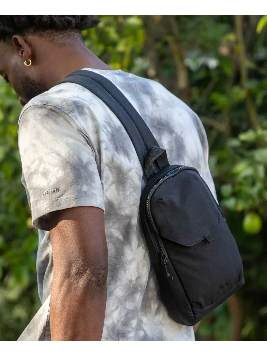 Сумка-слинг через плечо Essential Crossbody Sling Bag adidas, Ice Lavendar — изображение 6 из 7