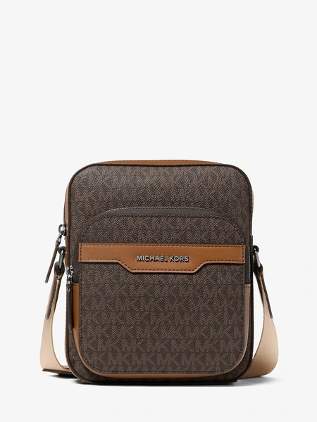 Michael Kors Hudson — мини-сумка флайт-бэг с монограммой