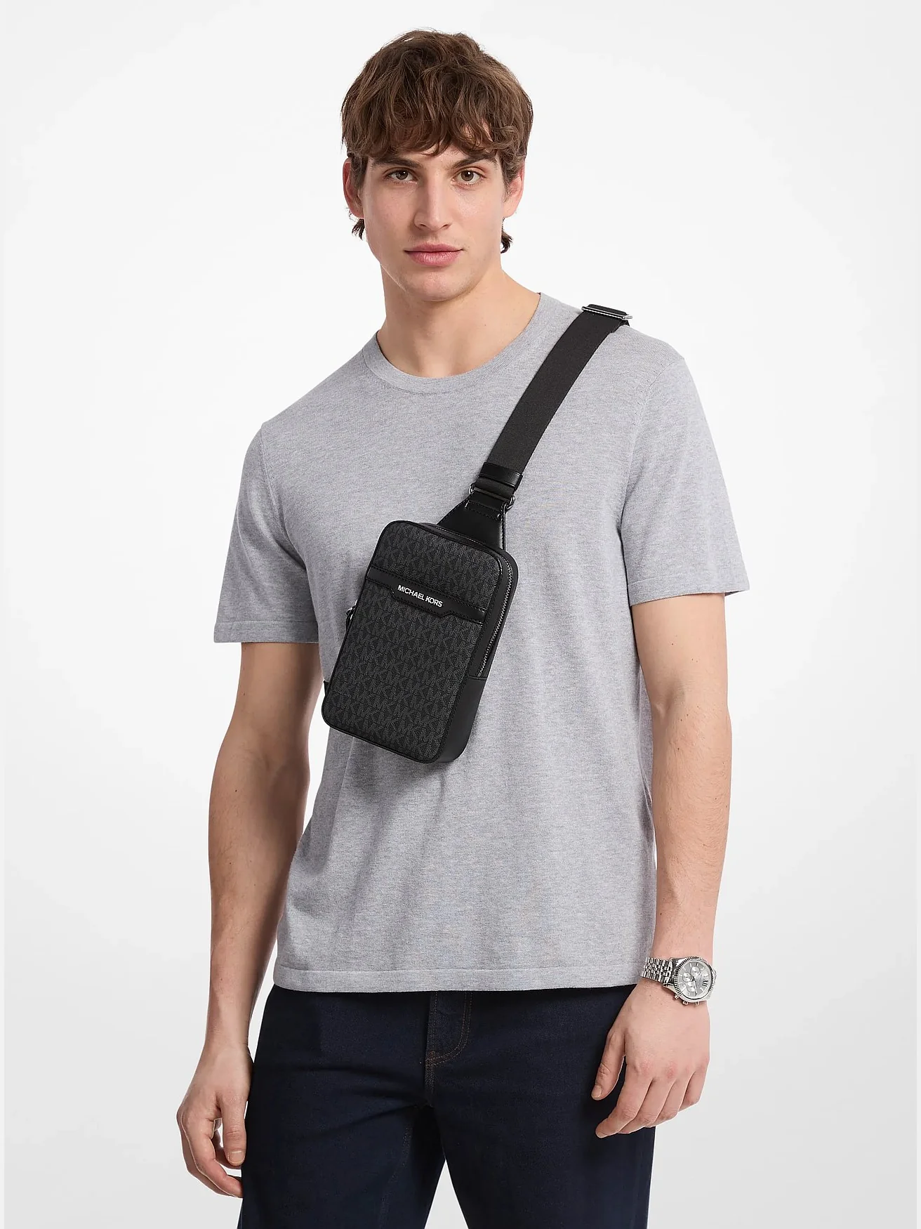 Рюкзак-слинг Michael Kors Cooper Signature с логотипом — 3