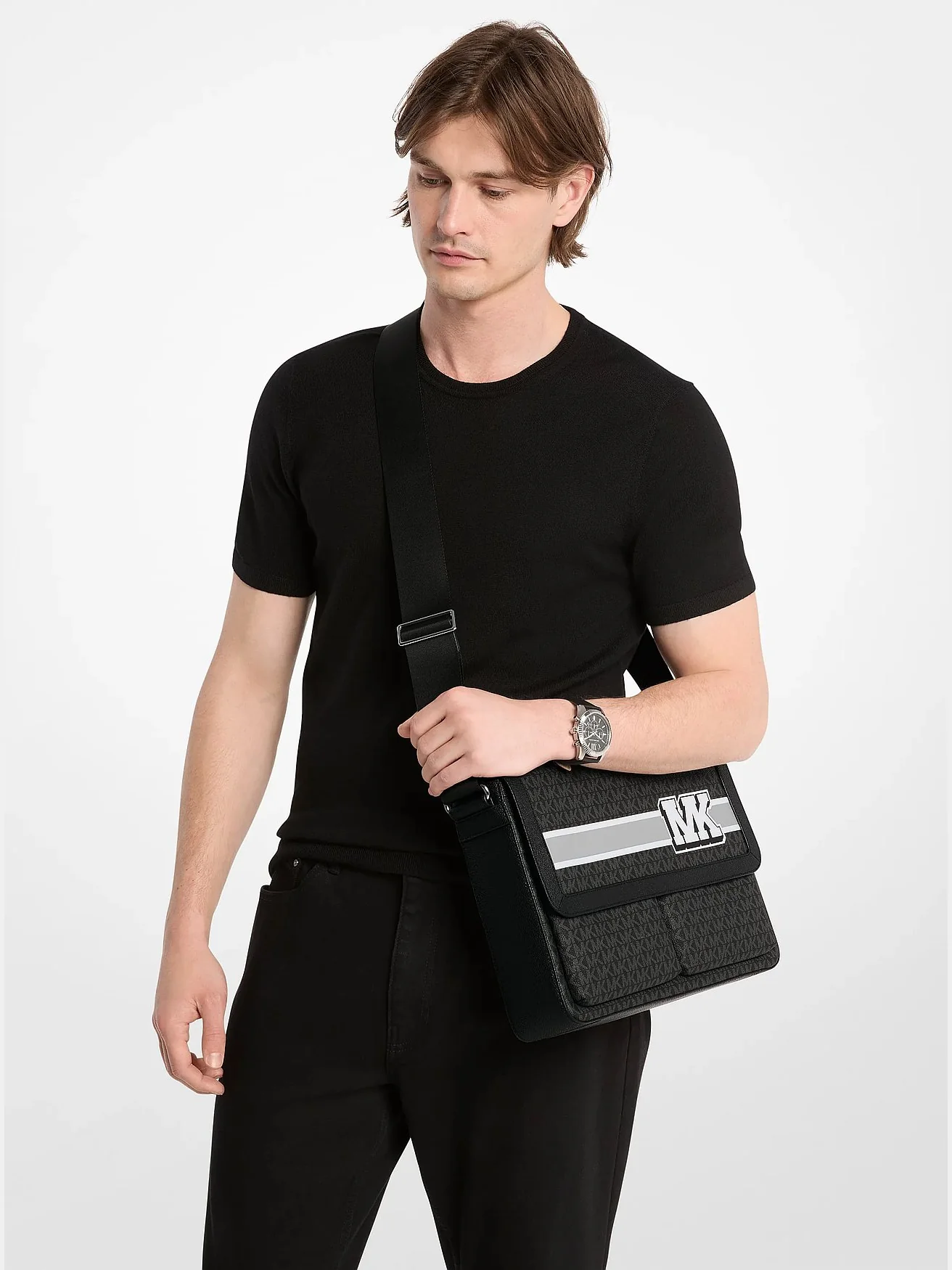 Сумка-мессенджер Michael Kors Pacey с декоративной отделкой и логотипом — 3