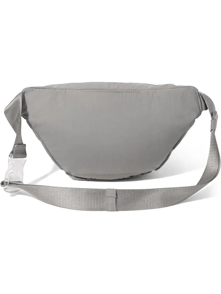 Женская поясная сумка Swift Belt Bag Sling Baggallini — изображение 2 из 5, серебристый песочный
