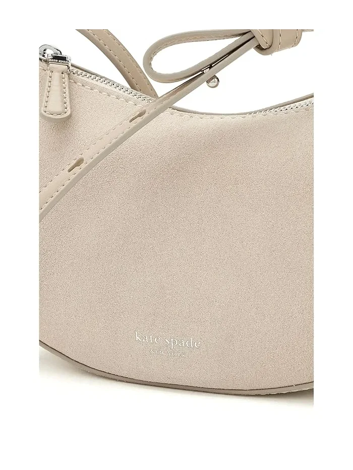 Сумка кросс-боди Loop Suede Kate Spade New York — изображение 4 из 5, молочное стекло