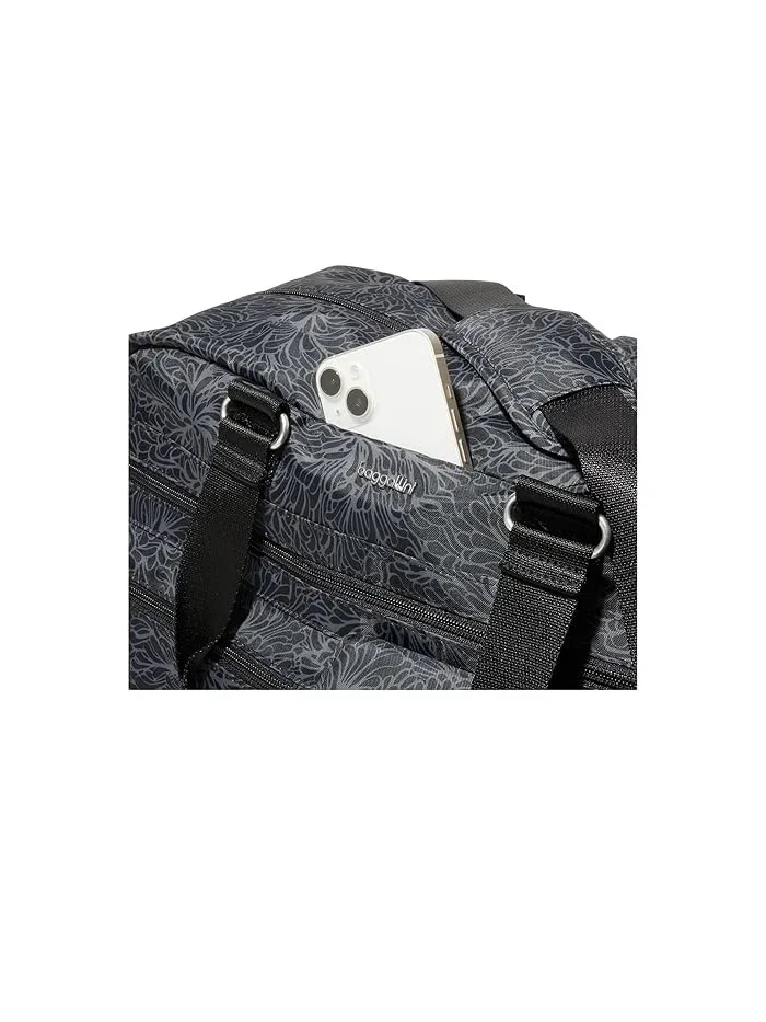 Дорожная сумка Baggallini Modern Everywhere Travel Duffel — изображение 4 из 4, полуночный цветок