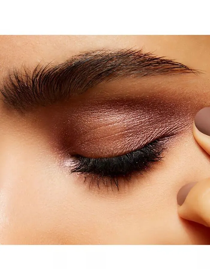 Морозные тени для век Mac, цвет Nude Model — изображение 3 из 7